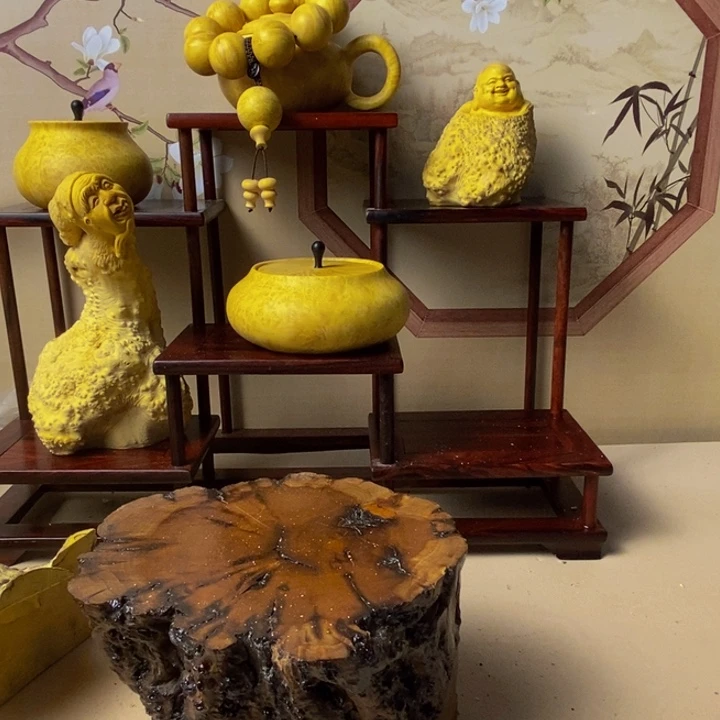 香榧木张*黄杨木手把件