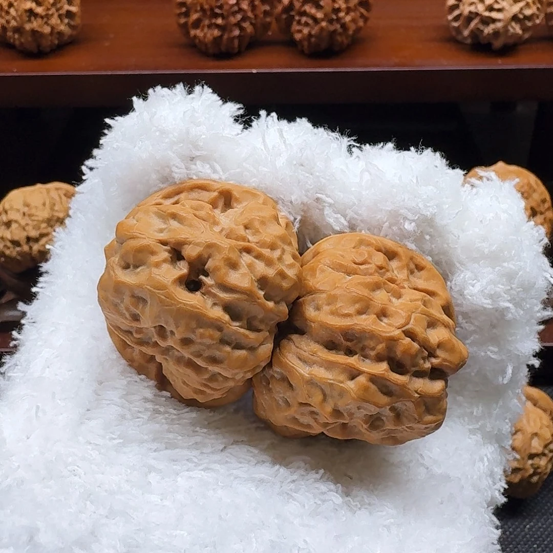 核桃手串/手链奶油蜡皮蛤蟆头38