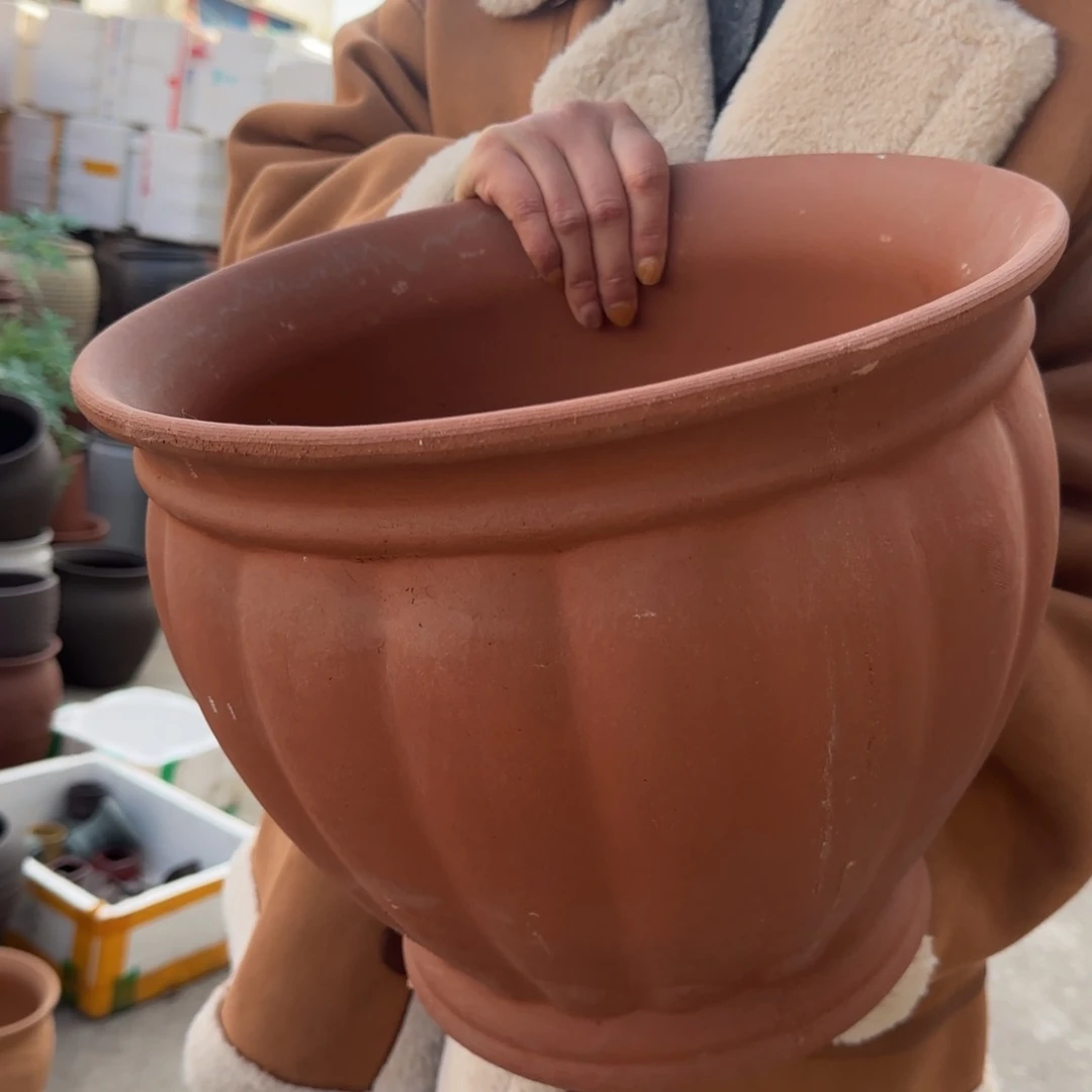 紫砂花盆口32高26宜兴紫砂底部瑕疵