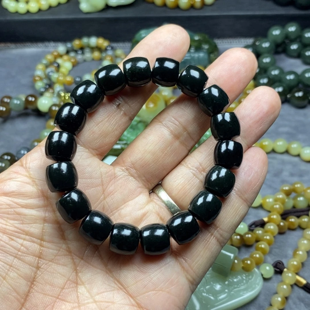 和田玉未镶嵌手串