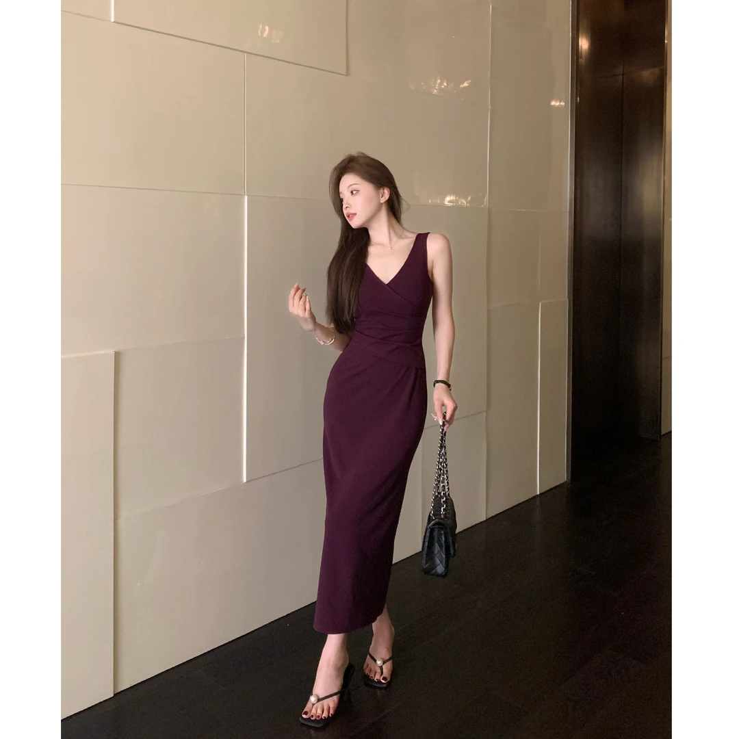 SZA【花甜约定】夏季新款时尚气质无袖V领褶皱收腰连衣裙A-1979