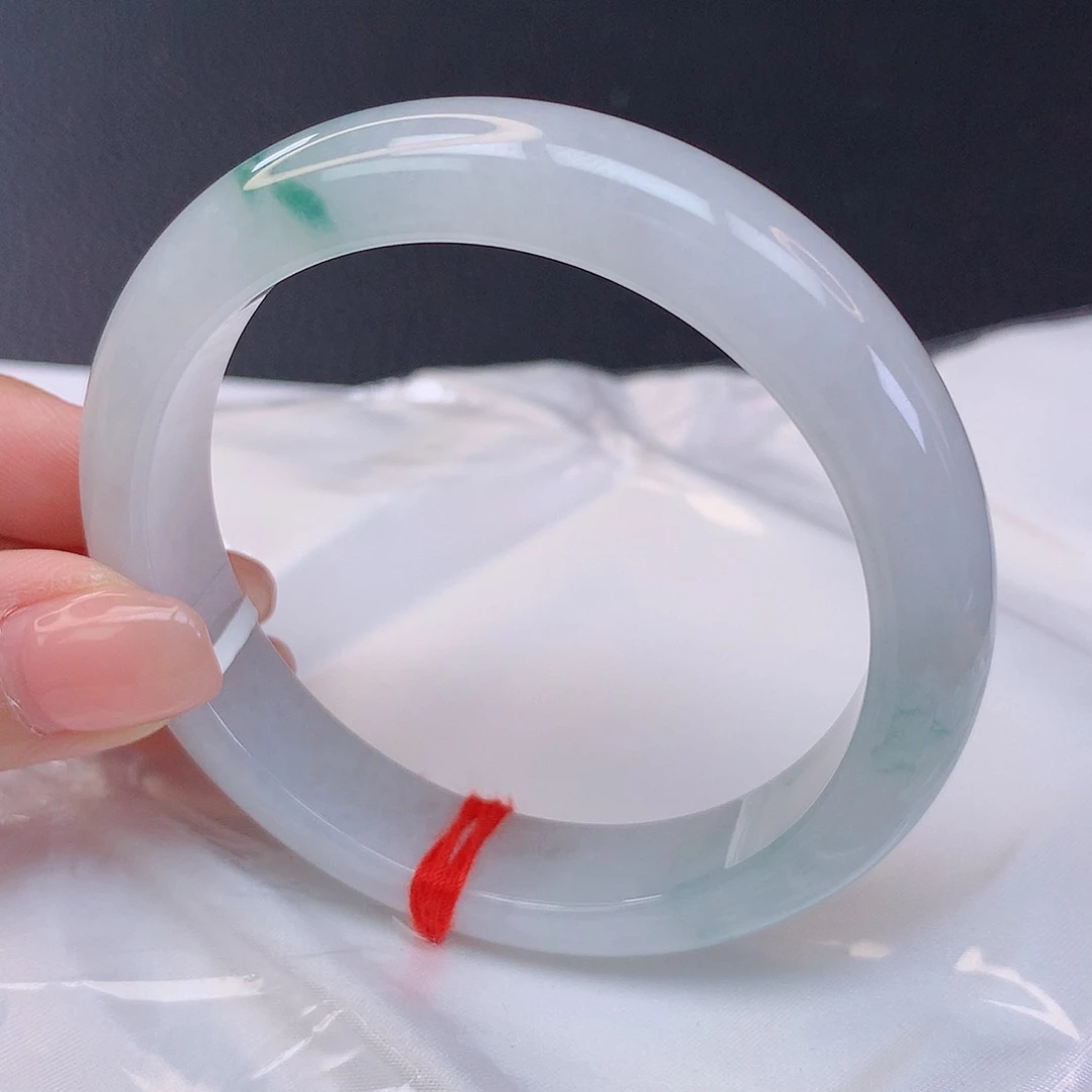 翡翠手镯未镶嵌翡翠3071