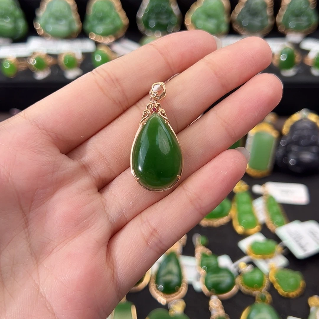 和田玉18K金镶嵌吊坠(不含链)