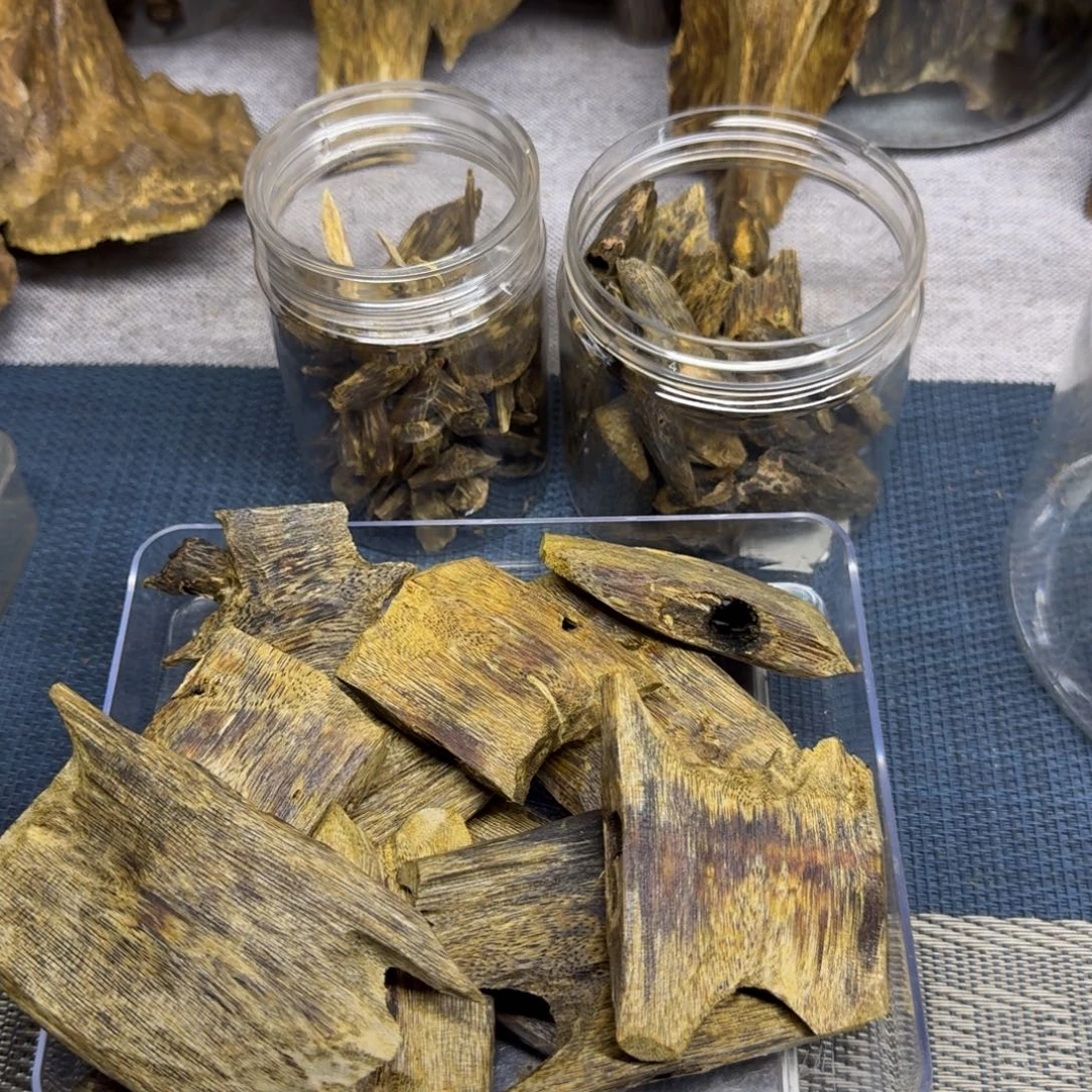 财****香榧木奇楠陆河94.8克
