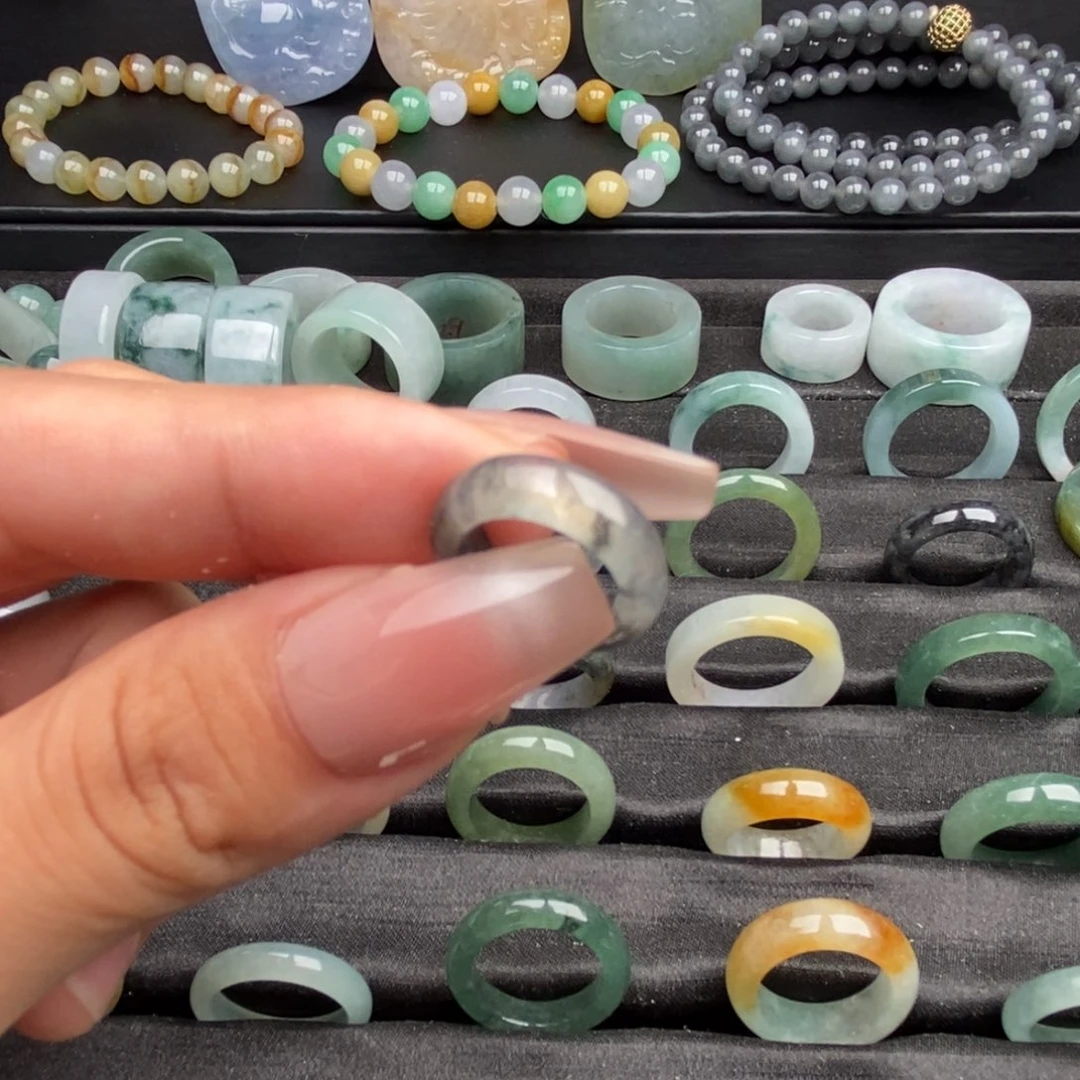 未镶嵌戒指翡翠翡翠