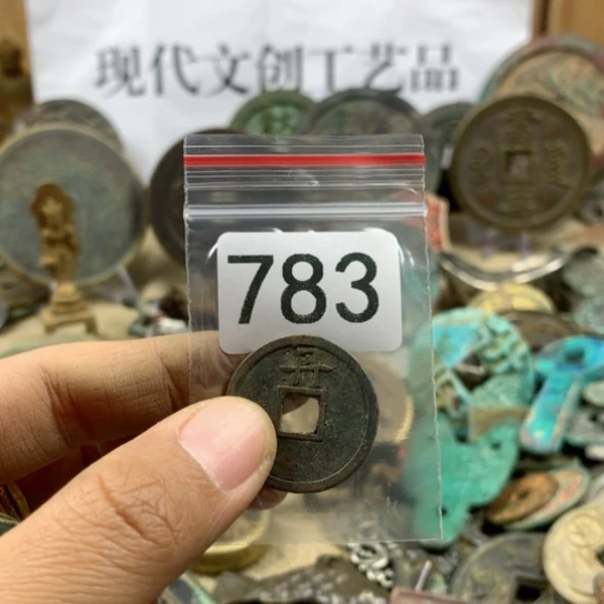 铜—****—现代文创工艺品