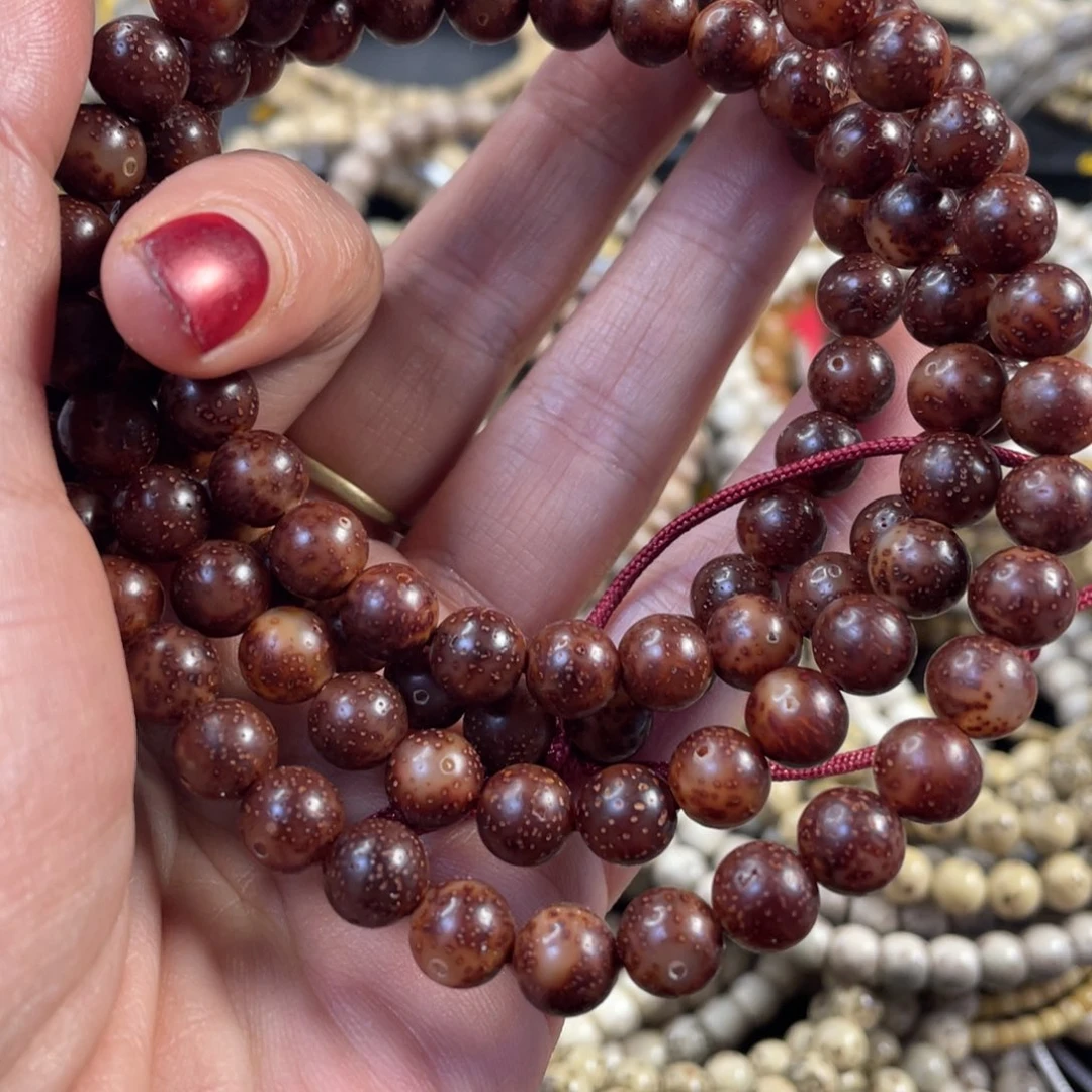 雪***旌手串星月菩提玉化料圆珠长链8mm一物一图