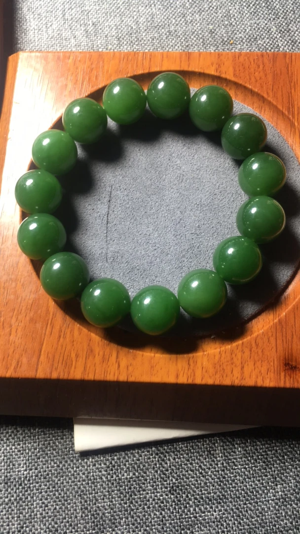 和田玉碧玉阳绿14精选美物