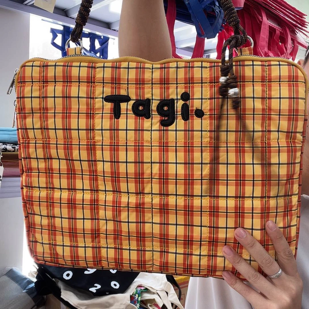 PU化妆包等各种产品和