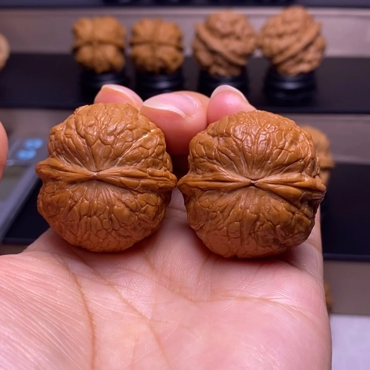 把件文玩核桃金蟒蛇皮球52