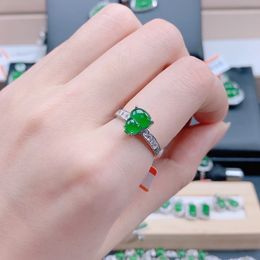 翡翠银S925镶嵌戒指天然翡翠