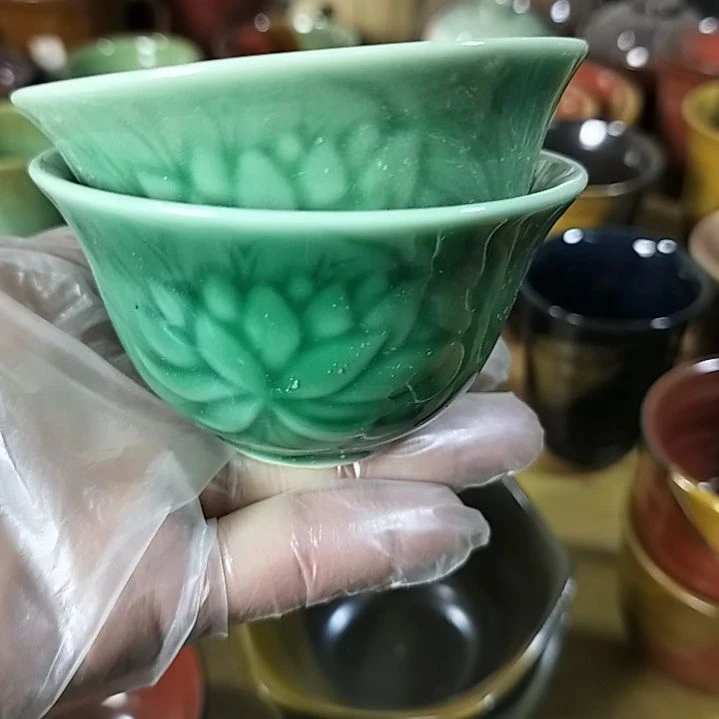 盘瓷片陶瓷杯盘壶碗都有