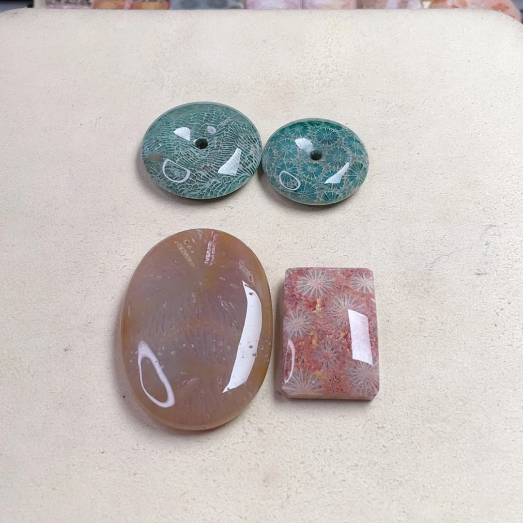 【闪购商品】未镶嵌吊坠(赠链)硅化玉时**梭