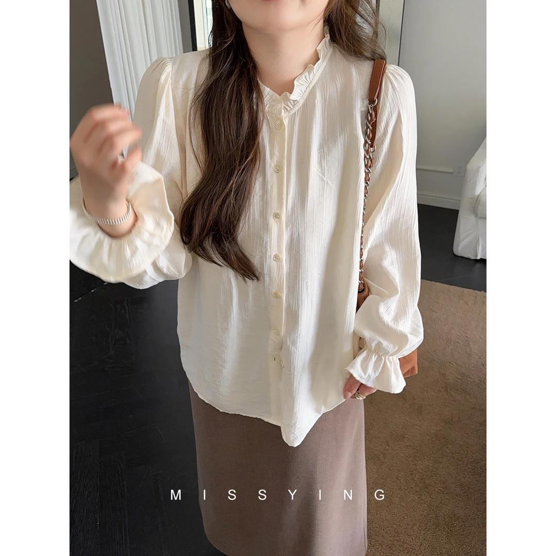 应小姐【杏子酱】微胖大码秋季休闲显瘦纯色木耳边蕾丝长袖小衫上衣