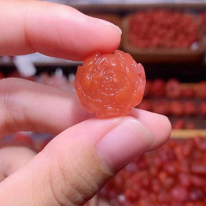 南红玛瑙未镶嵌南红牡丹