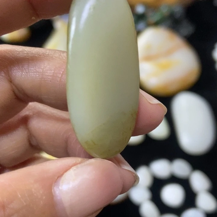 和田玉（糖玉）未镶嵌挂件23