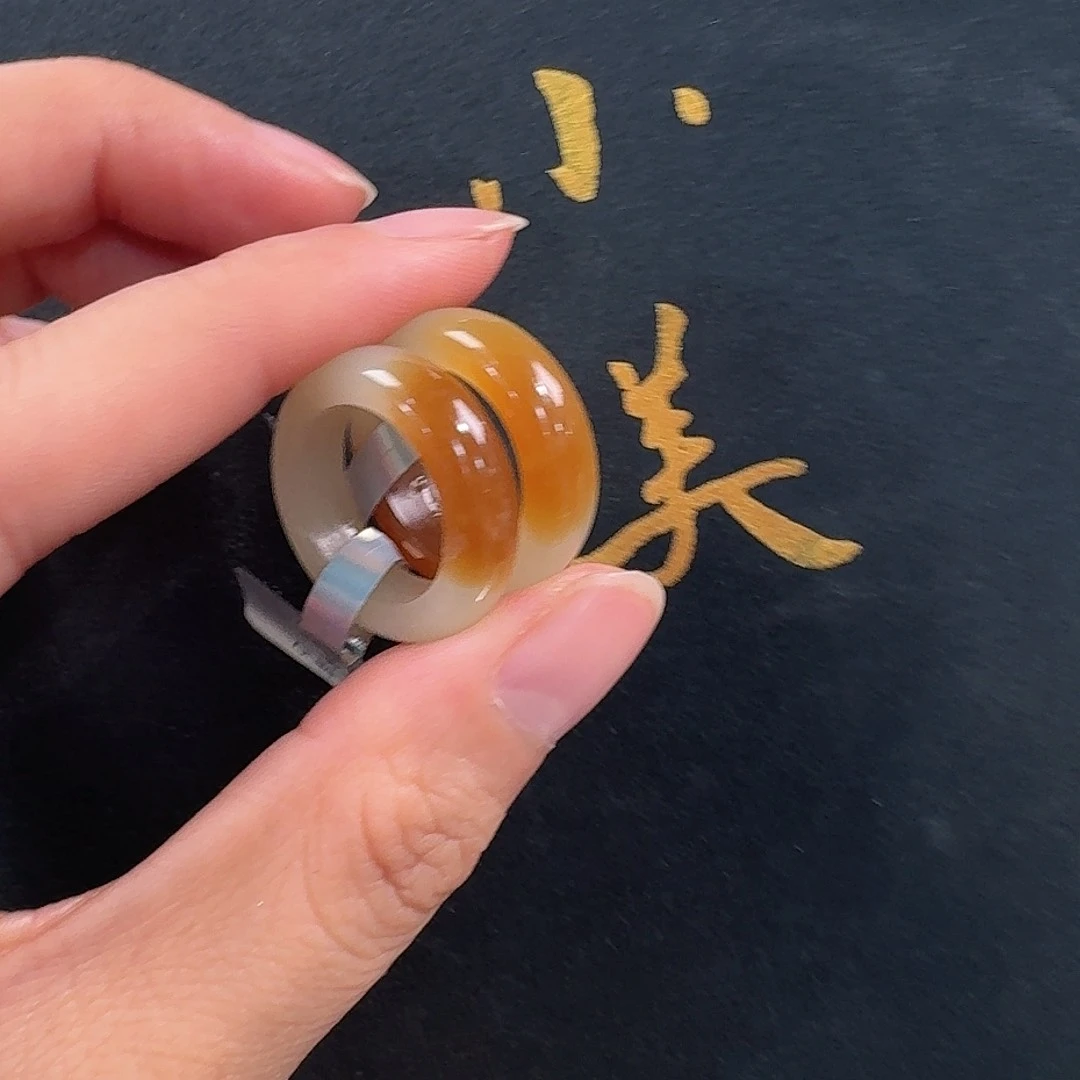 和田玉未镶嵌颈饰且末金山糖戒指内径15多样性发货（发1件）