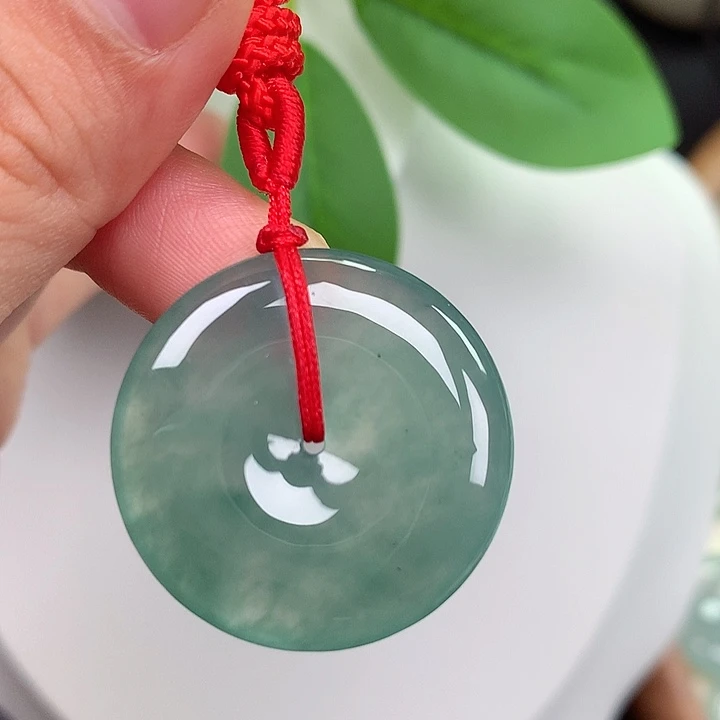 翡翠未镶嵌颈饰平安扣 28.2x4.8mm