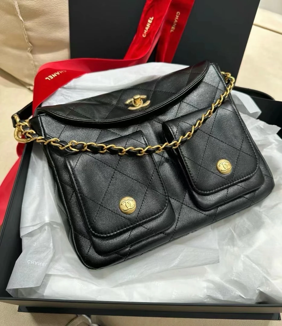 99新 Chanel/香奈儿 24p黑金嬉皮士邮差包 25cm 13713545