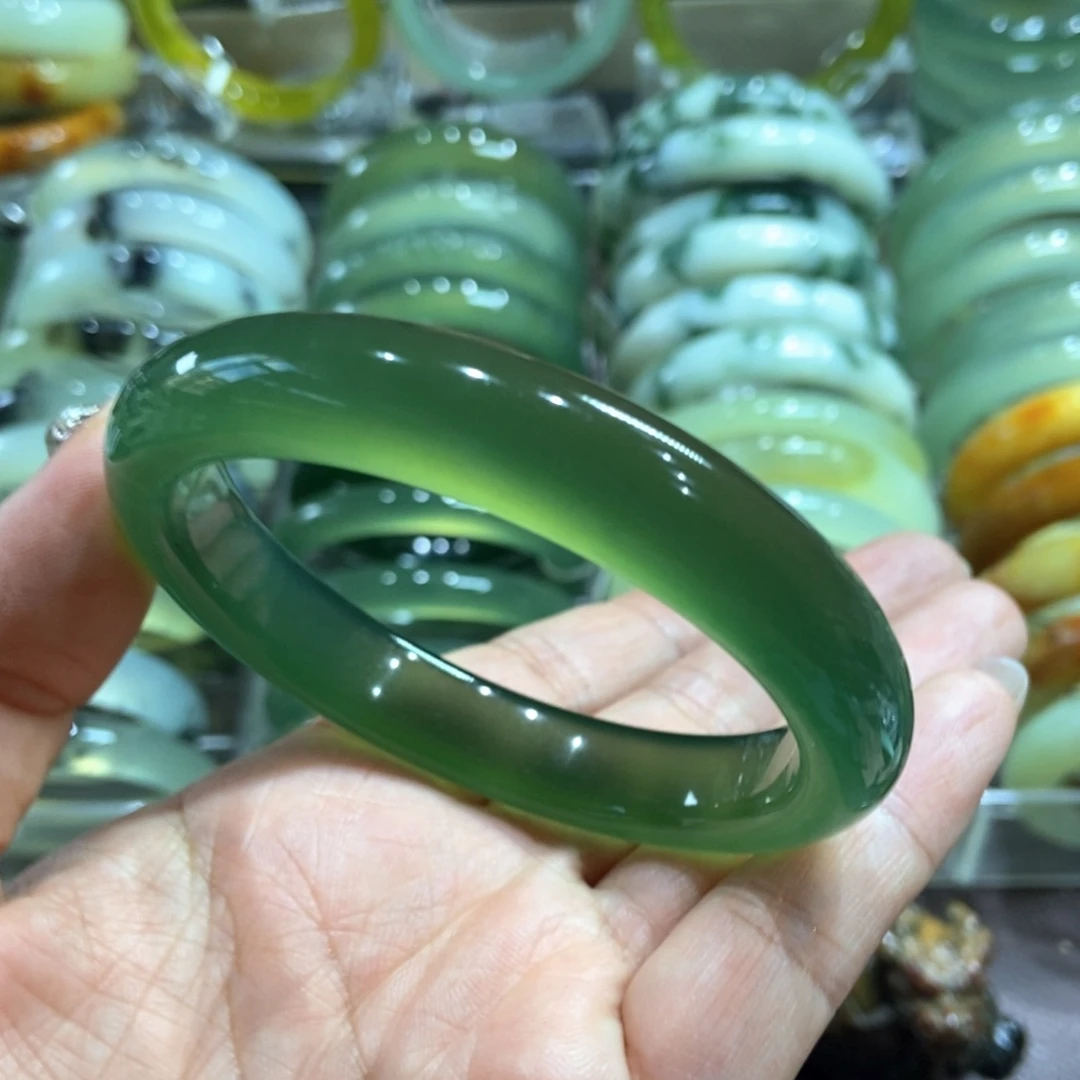 岫玉未镶嵌手镯63