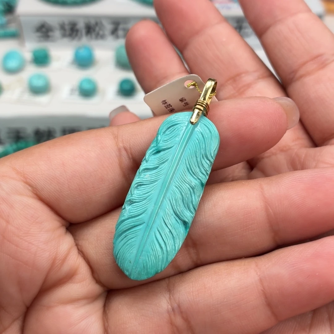 绿松石未镶嵌珠宝奇石