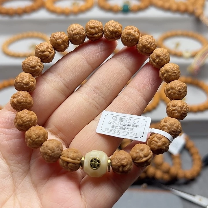 猴头核桃手串蝉王11➕