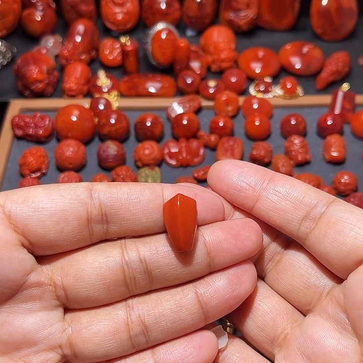 南红玛瑙未镶嵌配饰鲨鱼呗三通10.4mm