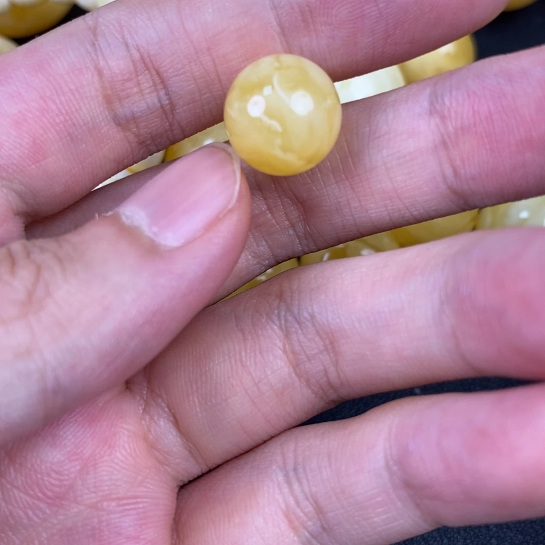 未镶嵌琥珀裸石玄阶金白31