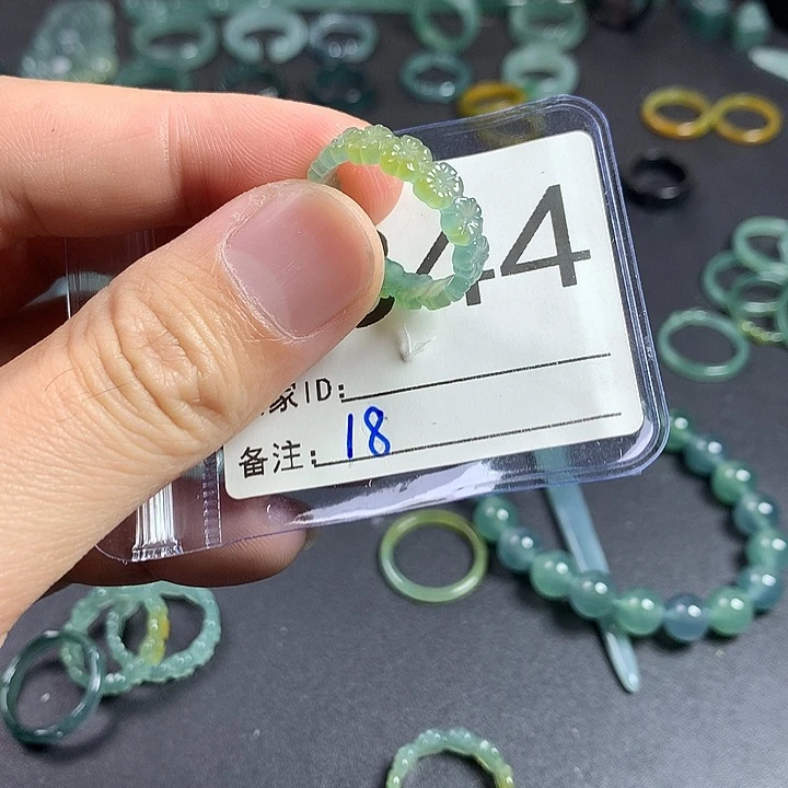 未镶嵌戒指翡翠花戒