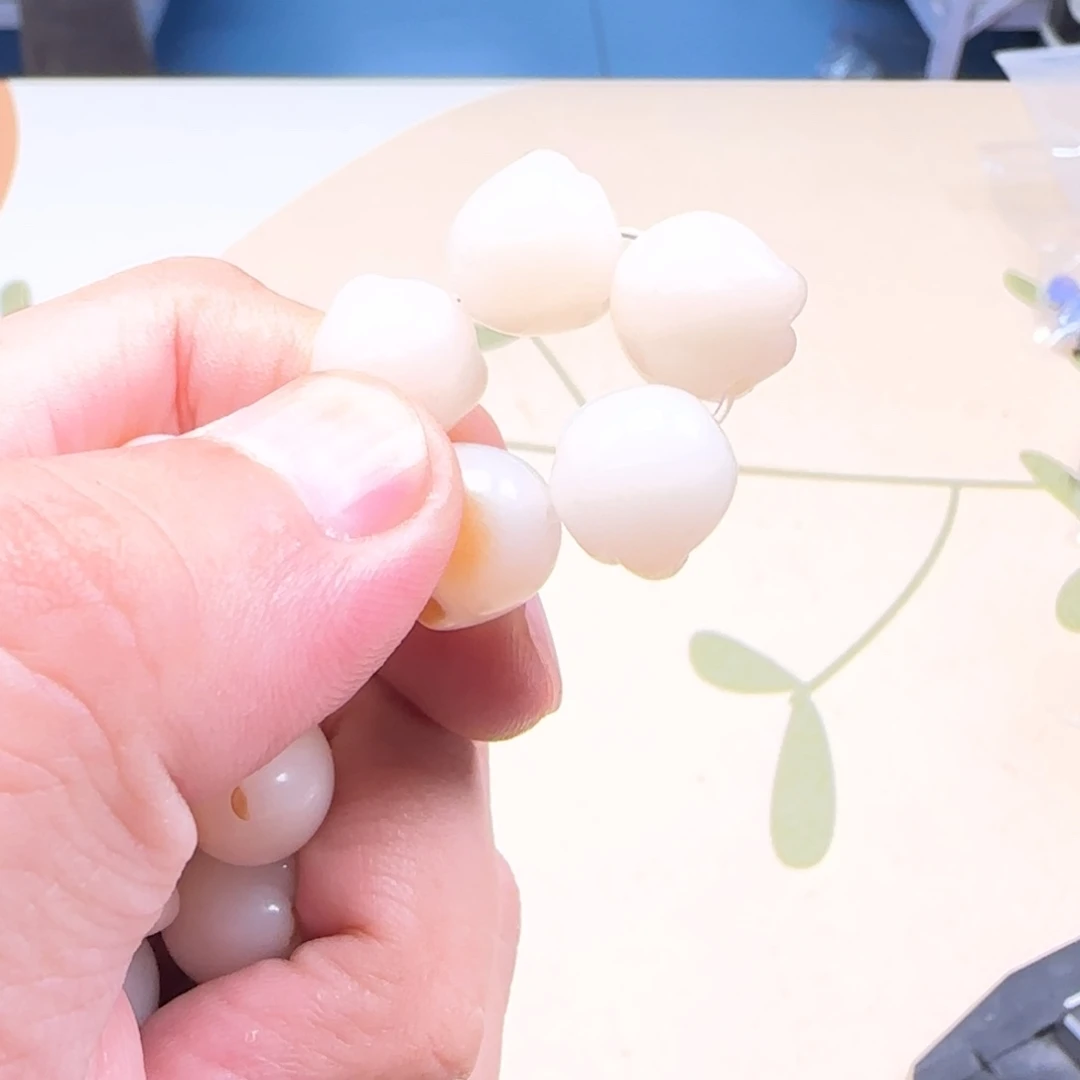 白玉菩提吊坠绿色146