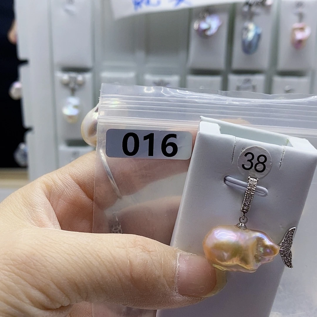 颈饰合金淡水珍珠