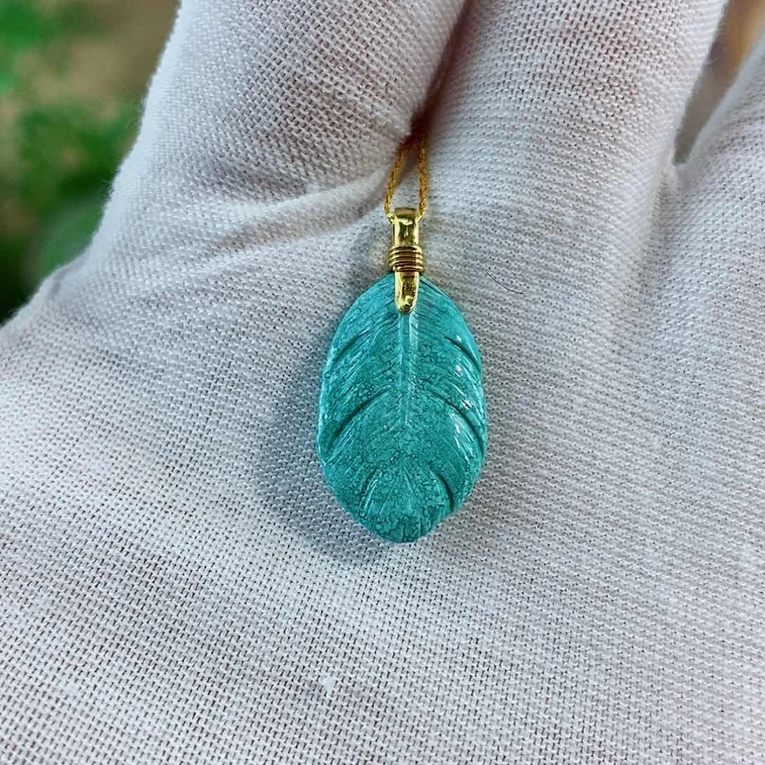 未镶嵌绿松石珠宝奇石