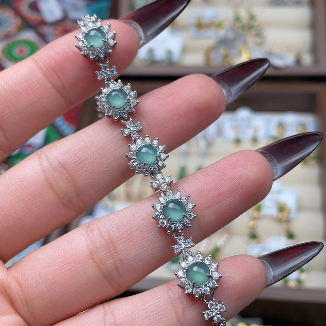 翡翠合金颈饰翡翠