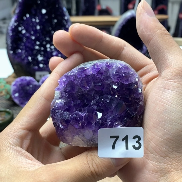 未镶嵌大型摆件（非配饰）水晶