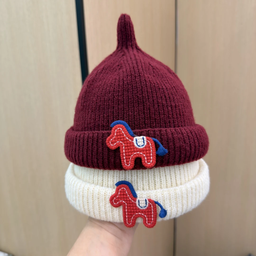 新款安哥拉红儿童帽子秋冬可爱超萌保暖针织奶嘴帽男女宝宝毛线帽