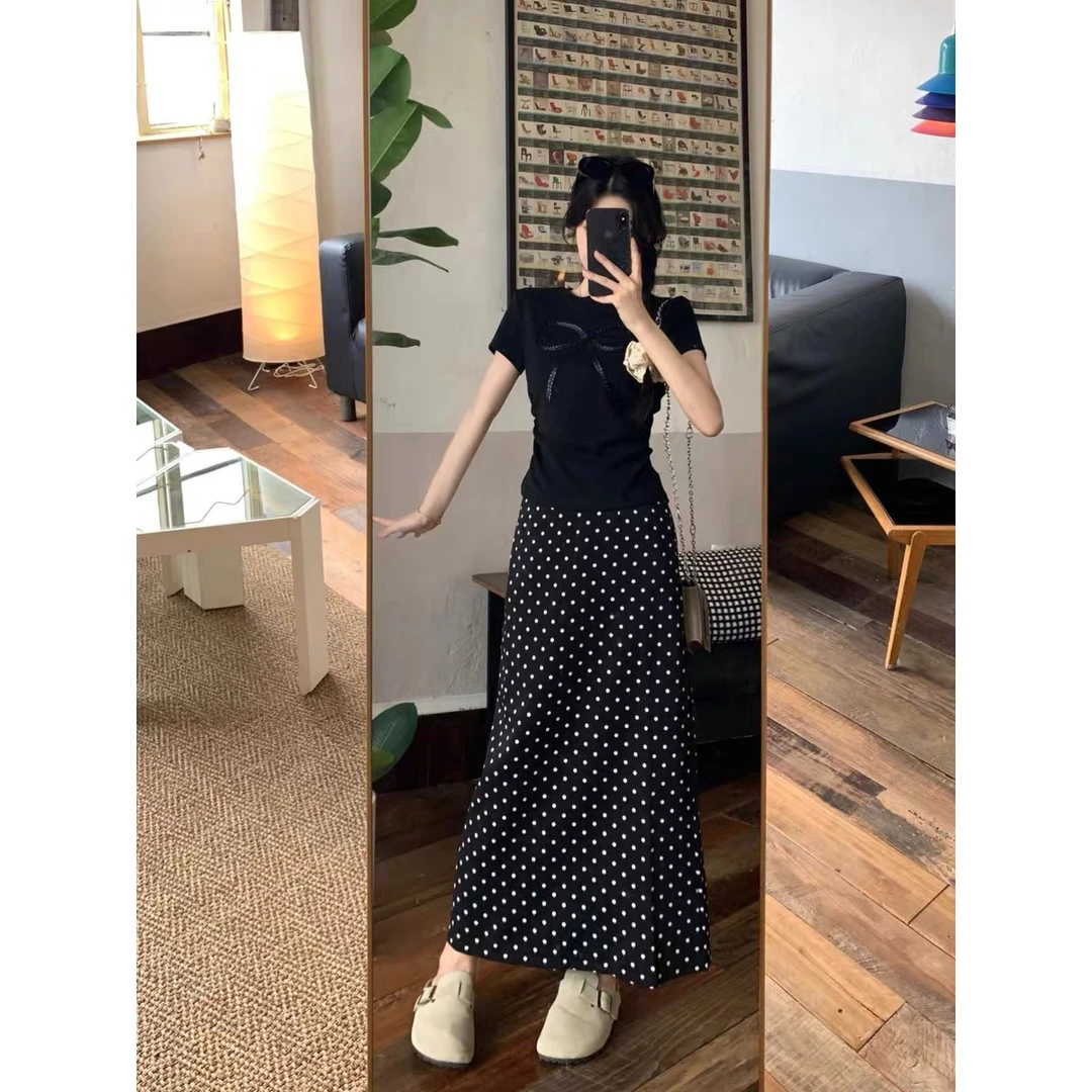 蝴蝶结短袖T恤设计感修身显瘦正肩上衣+波点半身裙高腰百搭套装