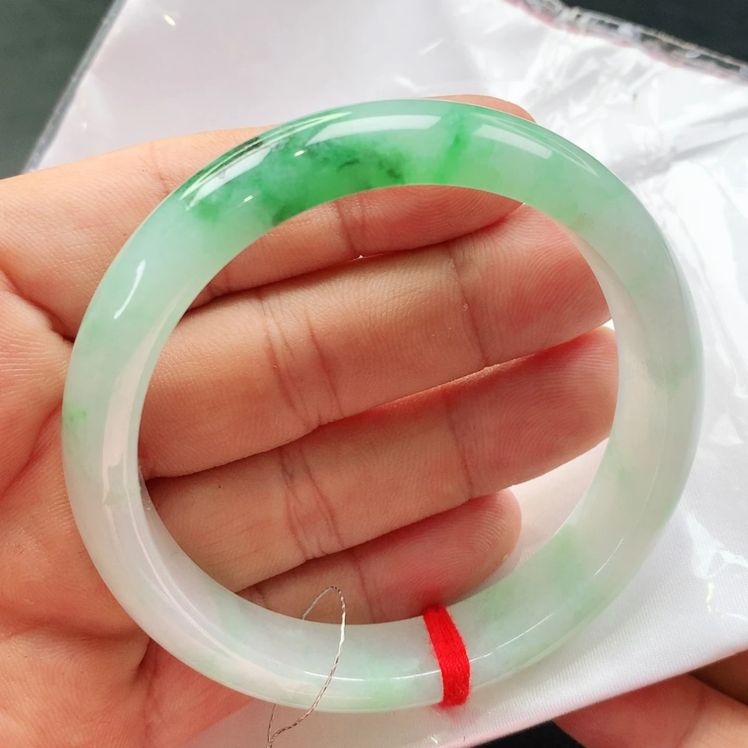未镶嵌手镯翡翠天然翡翠手镯