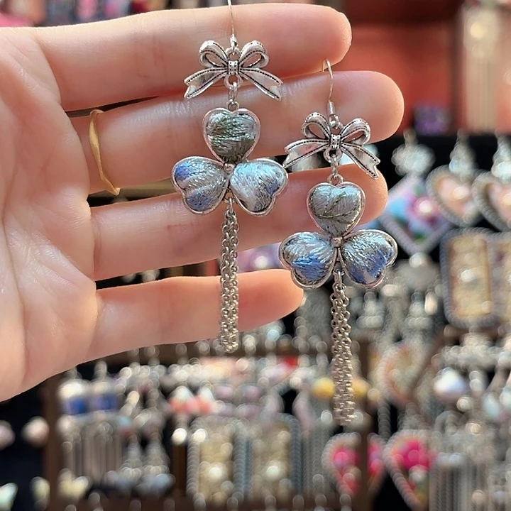 织绣云织谣老绣饰品190