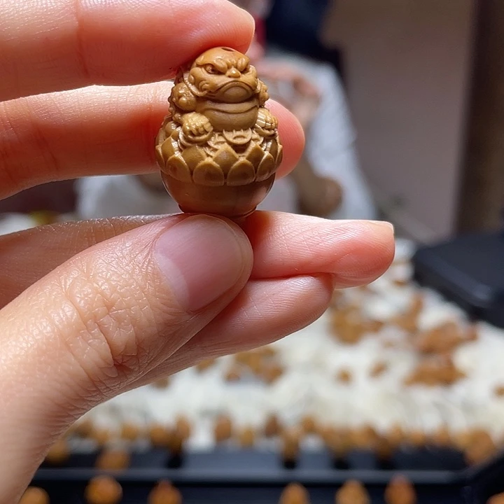 橄榄核吊坠橄榄 金蟾