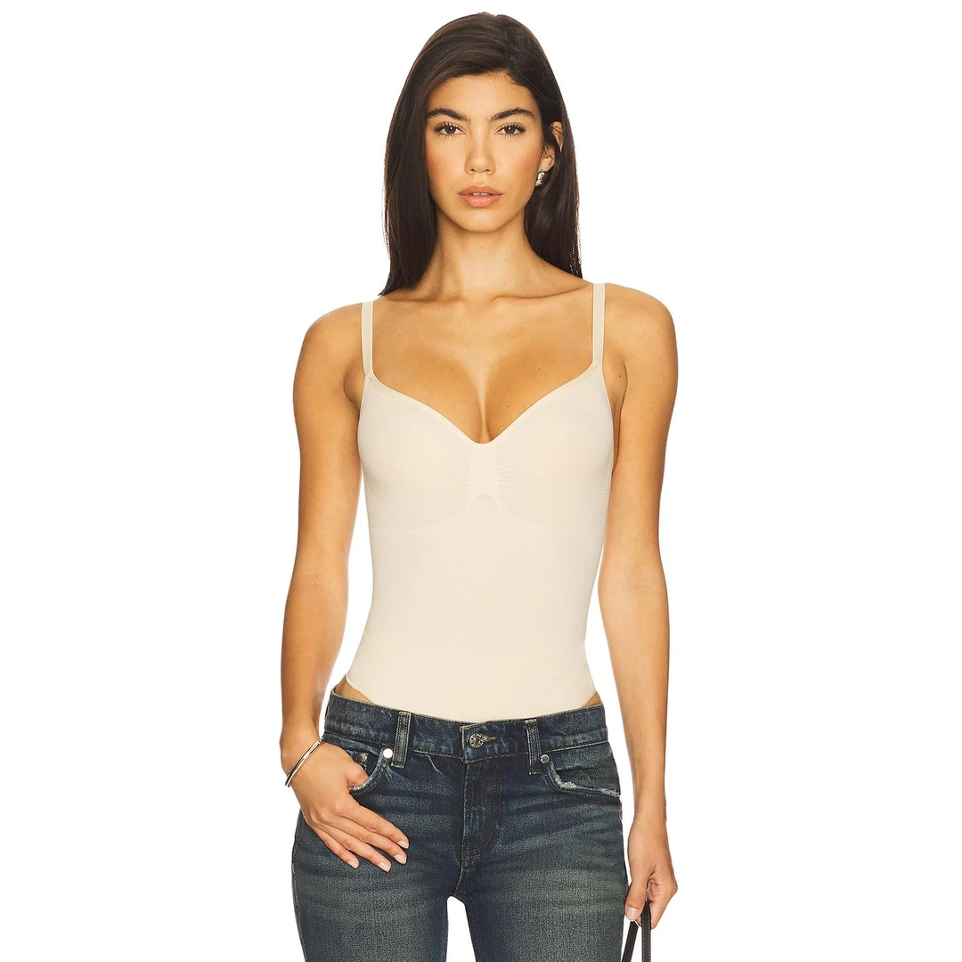 SKIMS SEAMLESS SCULPT 紧身服 裸色 SIMX-WI26