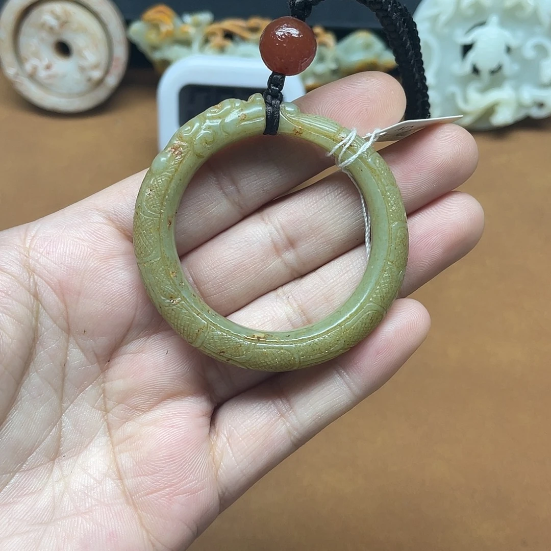 和田玉未镶嵌挂件