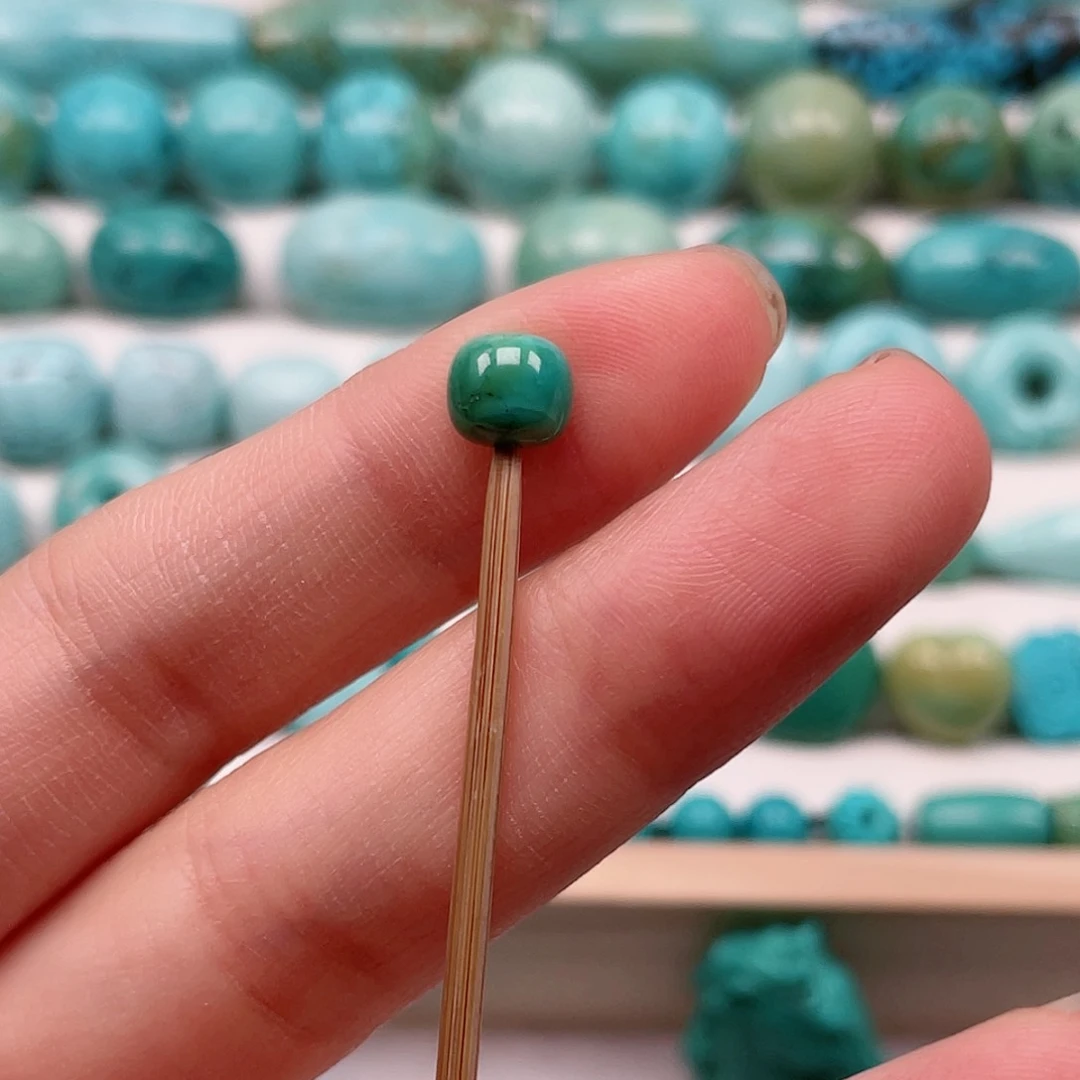 绿松石原矿未镶嵌醉****?