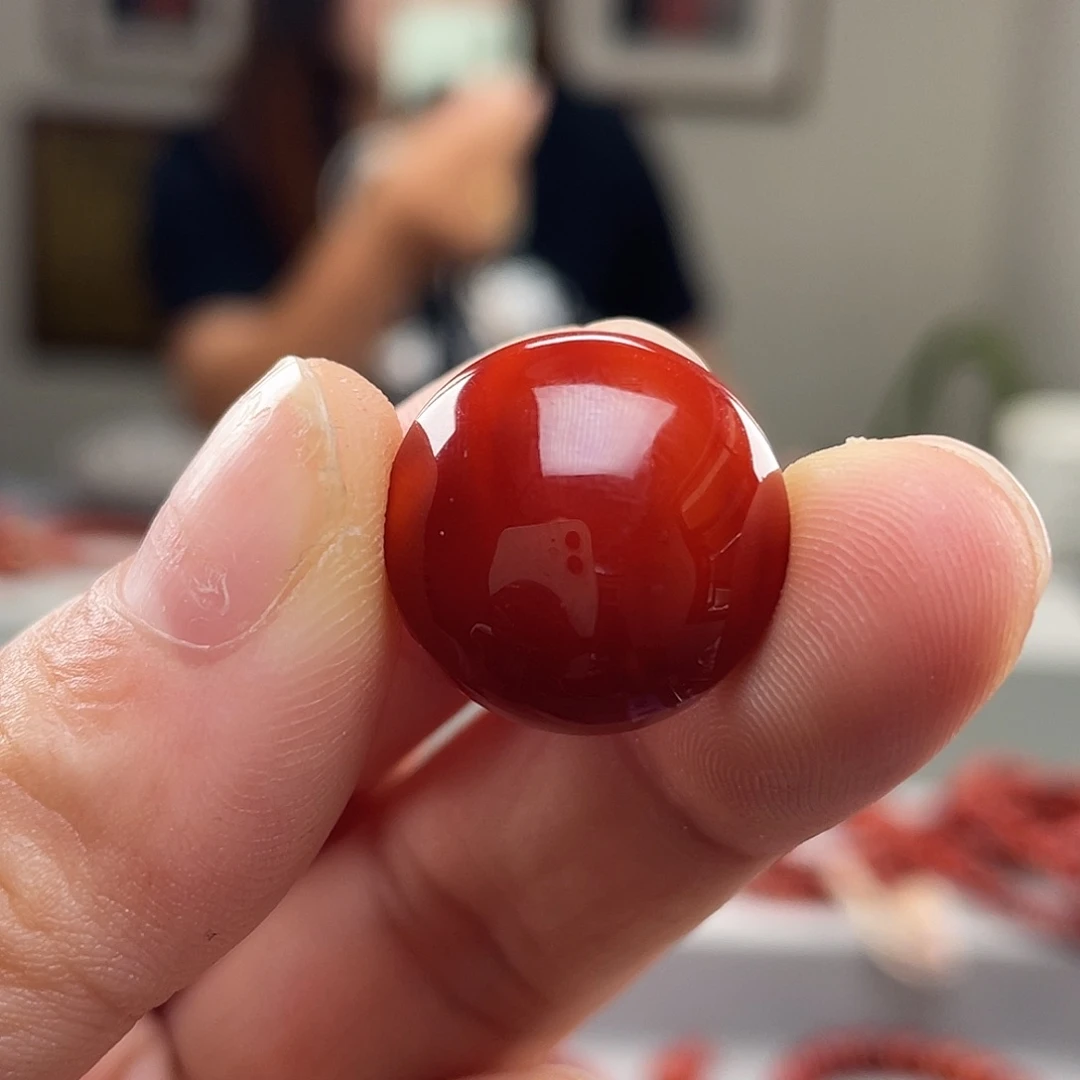 南红玛瑙手串未镶嵌