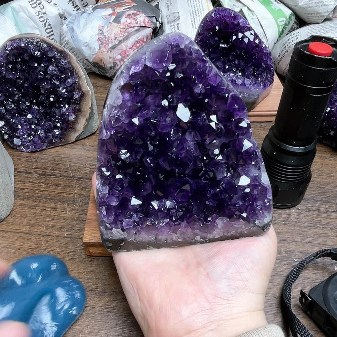 紫晶大型摆件（非配饰）未镶嵌