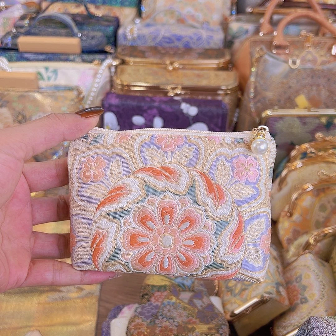 蚕丝下播福利零钱包