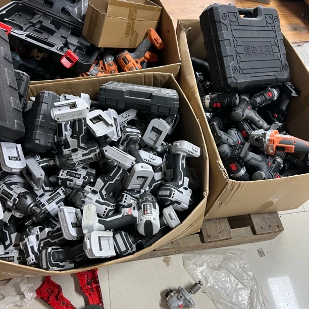 福利电动工具锂电工具c8