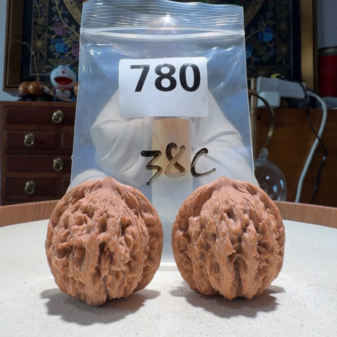 z***y文玩核桃吊坠麦虎