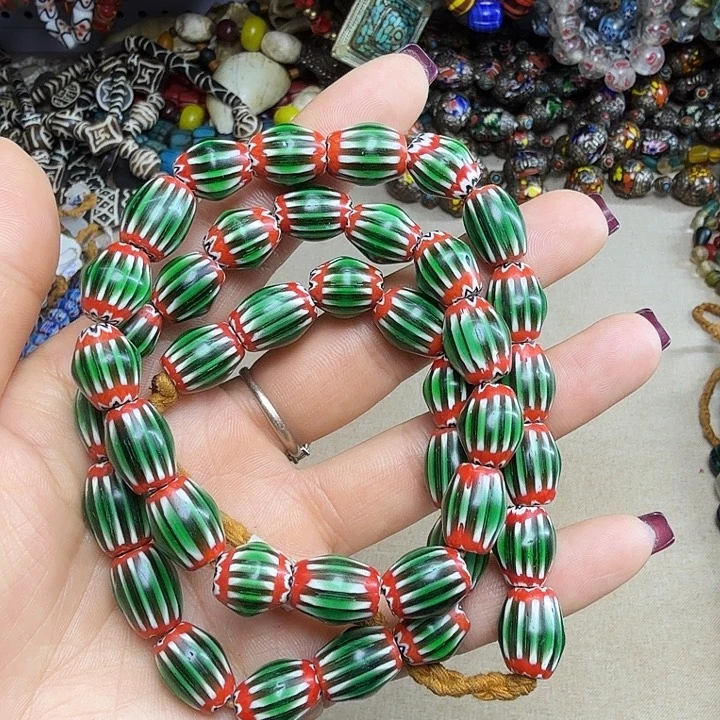 琉璃颈饰琉璃琉璃