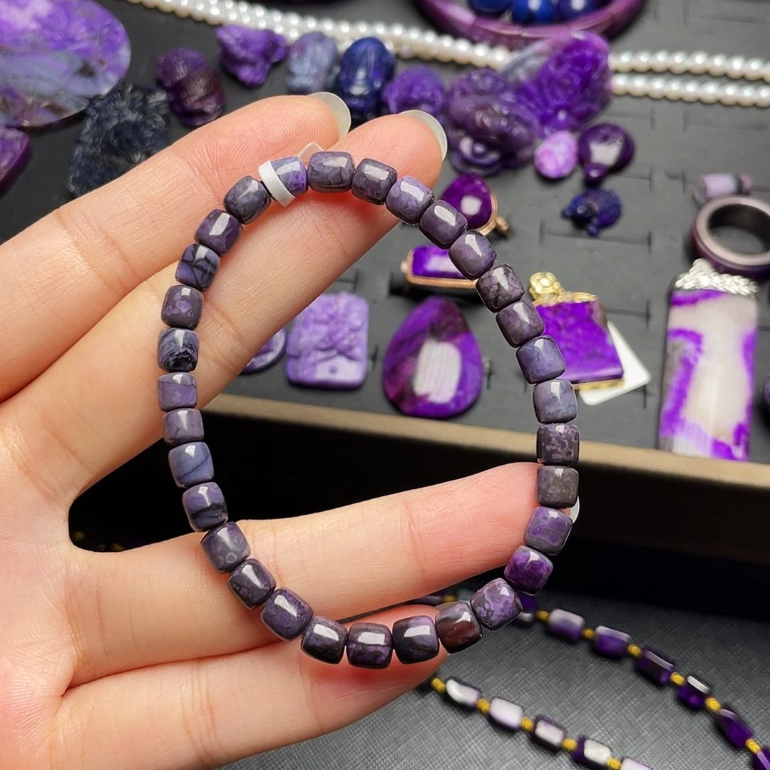 未镶嵌苏纪石（舒俱来）手链