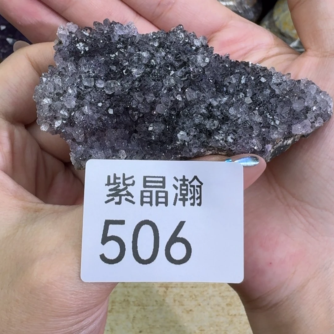 未镶嵌水晶大型摆件（非配饰）